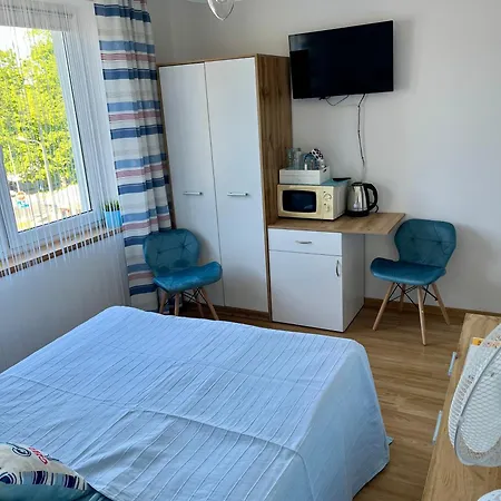 Martyna-pokoje Blisko Plazy Homestay *