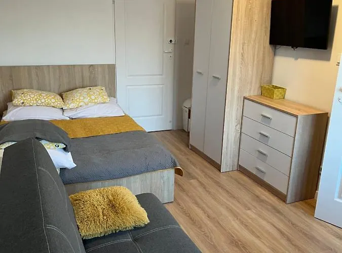 Martyna-pokoje Blisko Plazy