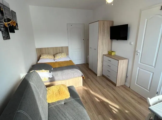 Ubytování v soukromí Martyna-pokoje Blisko Plazy *