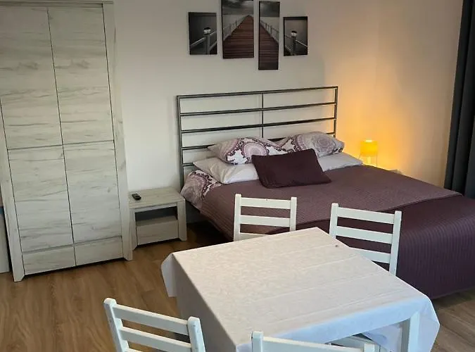 Martyna-pokoje Blisko Plazy Privatunterkunft Władysławowo